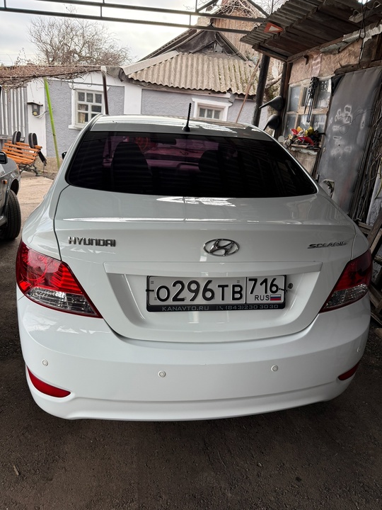 Продам Hyundai Solaris 1.6 2011г (2)