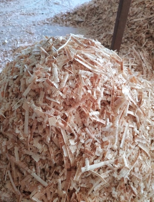 Продам опилки (стружку), 250руб мешок.
+79493758197,