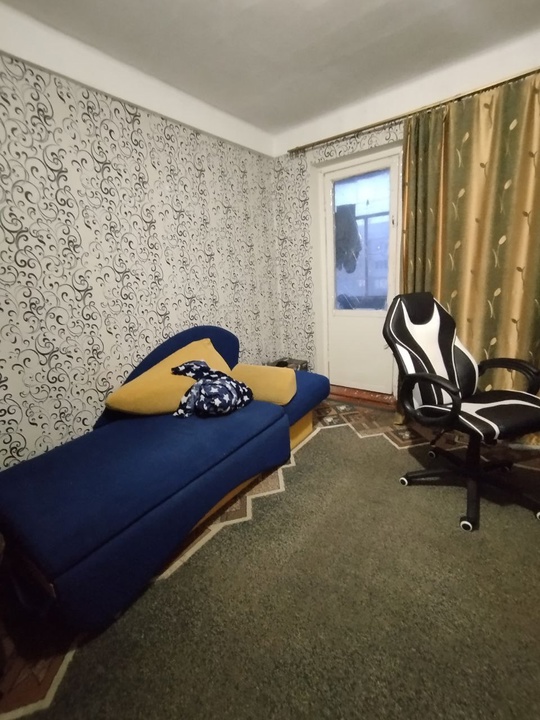 ПРОДАЁТСЯ 2-КОМНАТНАЯ КВАРТИРА НА КВ. (5)