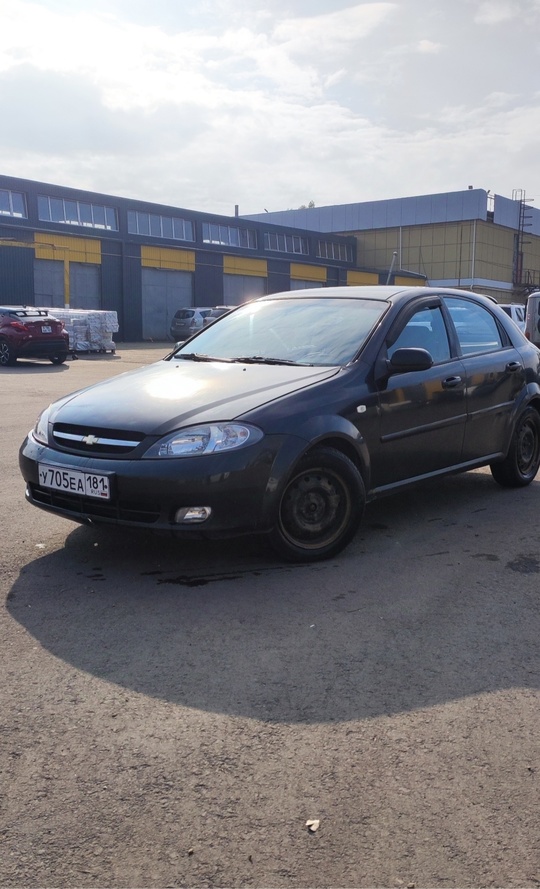 Продаю Chevrolet lachetti хэтчбек. Механика (1)