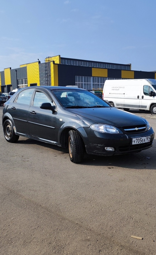 Продаю Chevrolet lachetti хэтчбек. Механика (2)