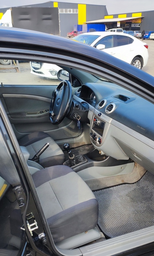 Продаю Chevrolet lachetti хэтчбек. Механика (7)