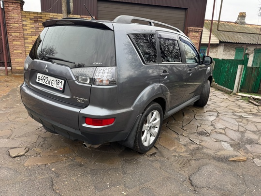 Продам Mitsubishi Outlander 2011
2.4 вариатор
Пробег (2)