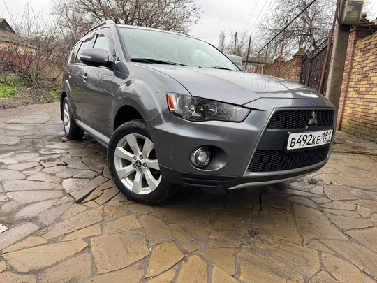 Продам Mitsubishi Outlander 2011
2.4 вариатор
Пробег (3)