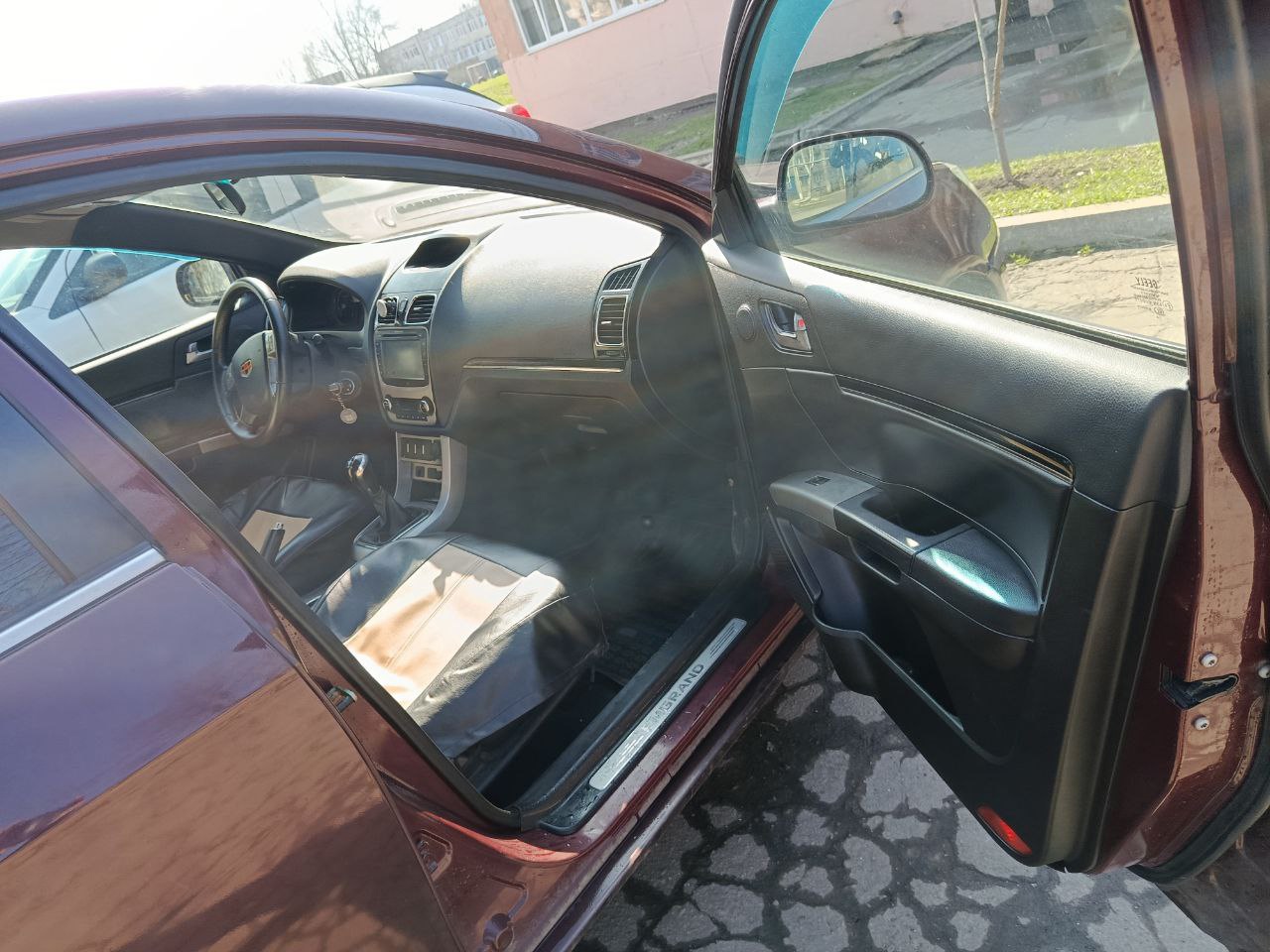 Продам Geely Emgrand ec7 1.8 (3)