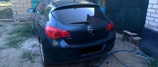 Продам. Opel Astra j 2011 (1)