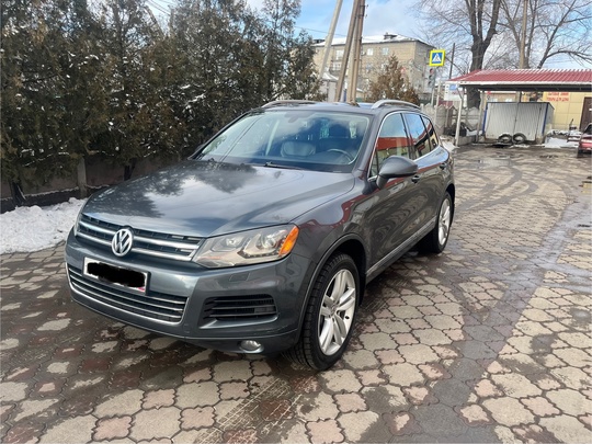 Продаю Volkswagen Touareg
2011 года выпуска
3.0