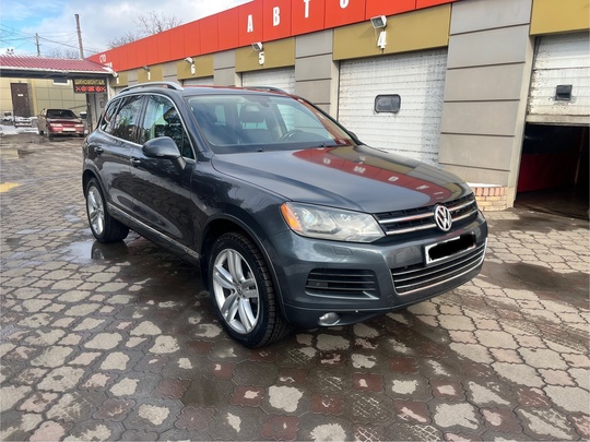 Продаю Volkswagen Touareg
2011 года выпуска
3.0 (1)