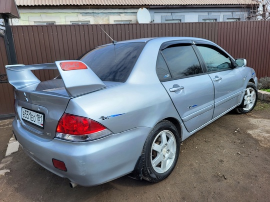 Продам Mitsubishi Lancer 1.6 бензин, (2)