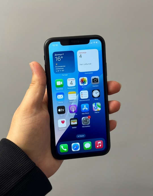 В продаже Айфон IPhone Xr (1)
