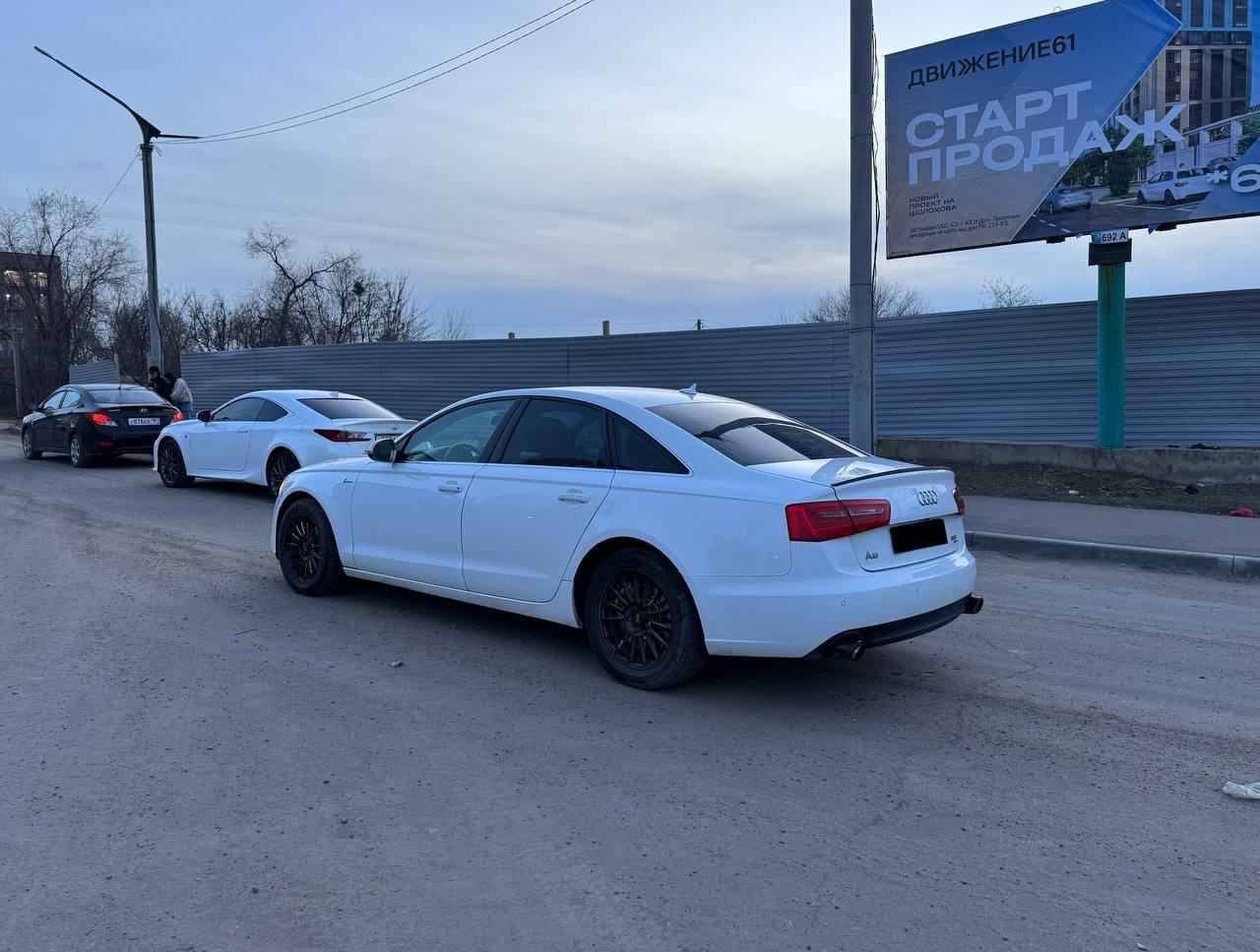 Продам  AUDI A6 C7 (4)