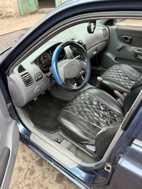 #TL_1@transport_lugansk - Легковые автомобили
Продам Hyundai (6)