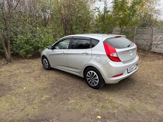 Продам 
Hyundai Solaris 2016 (1,6 (3)