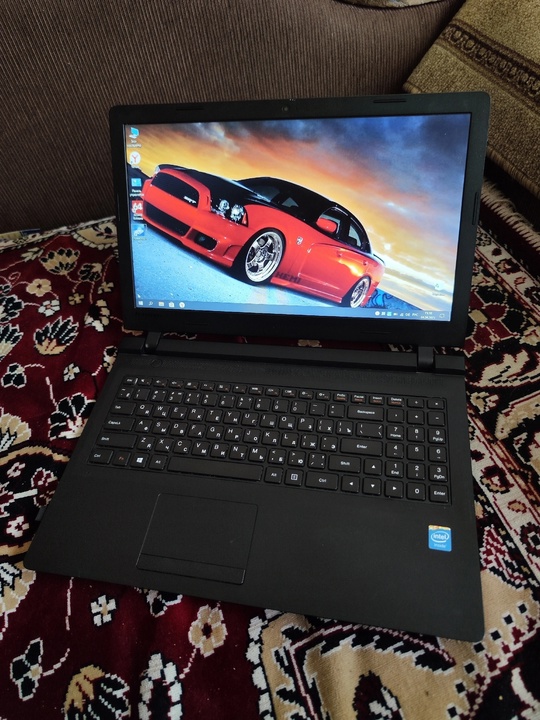Продам ноутбук Lenovo B50-10 тонкий