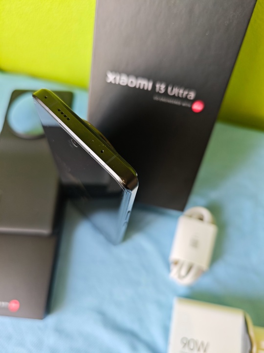 Продаю свой Xiaomi 13 Ultra (6)