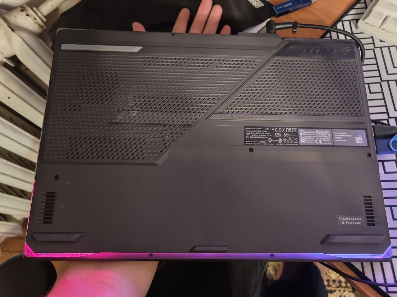 В продаже топовый ноутбук Asus (2)