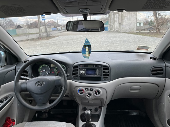 Продам Hyundai Accent 2008 года (4)