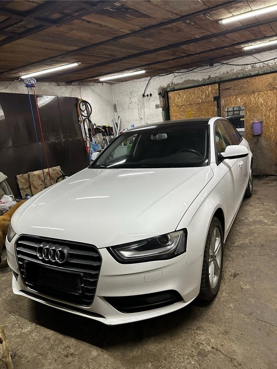 Продам Audi A4 2014 г.в (1)