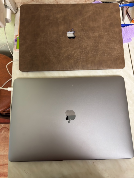 Продаю Apple MacBook Pro 15