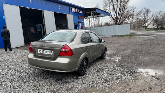 Продам Chevrolet Aveo 2012 года (2)