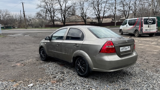Продам Chevrolet Aveo 2012 года (3)