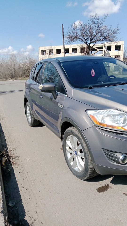 !!!Цена снижена!!!Продам авто! Ford Kuga (1)