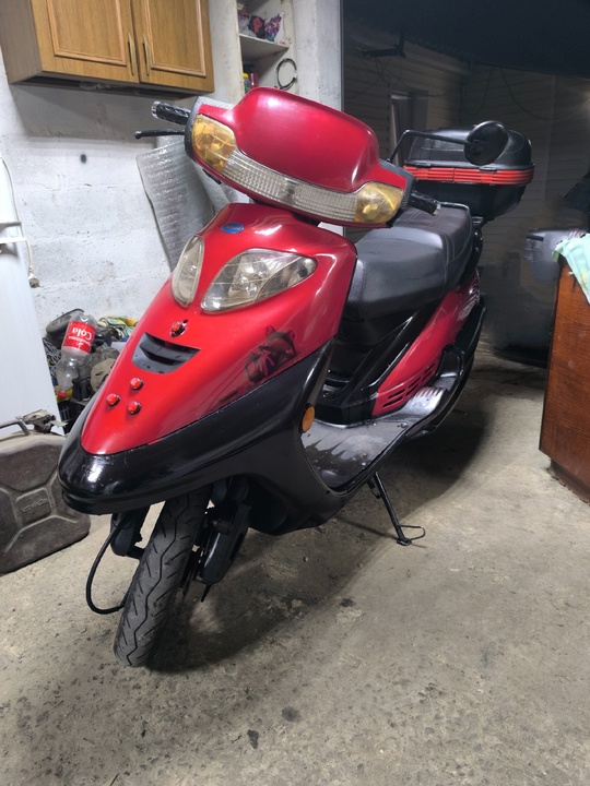 Продам Скутер 4Т 50cc.
В Отличном (1)