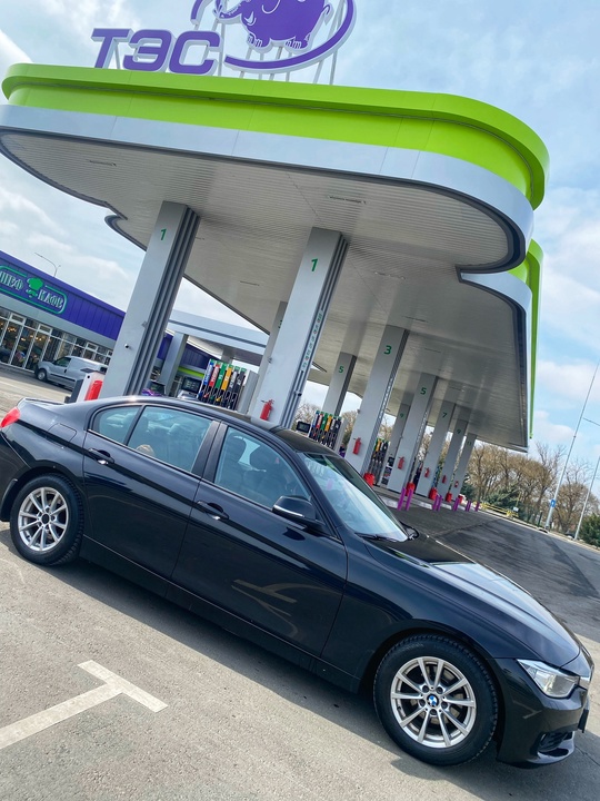Продам BMW 3 , серия (1)