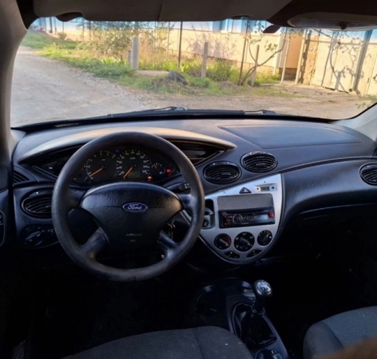 Ford Focus 1.6 МТ
300 000₽
Есть (4)