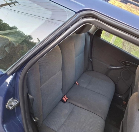Ford Focus 1.6 МТ
300 000₽
Есть (6)