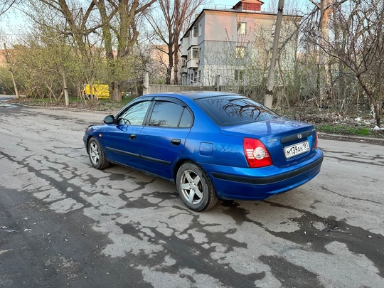 Продам Hyundai Elantra 2004 года. (3)