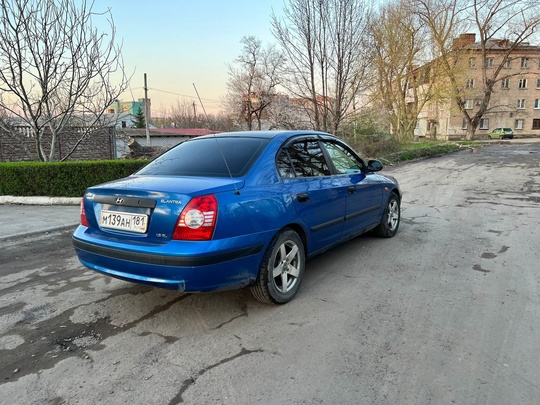 Продам Hyundai Elantra 2004 года. (4)