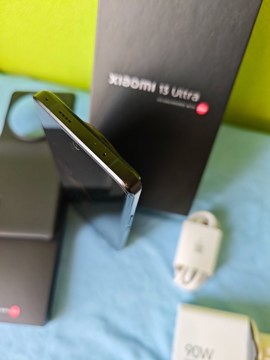 Продаю свой Xiaomi 13 Ultra (6)