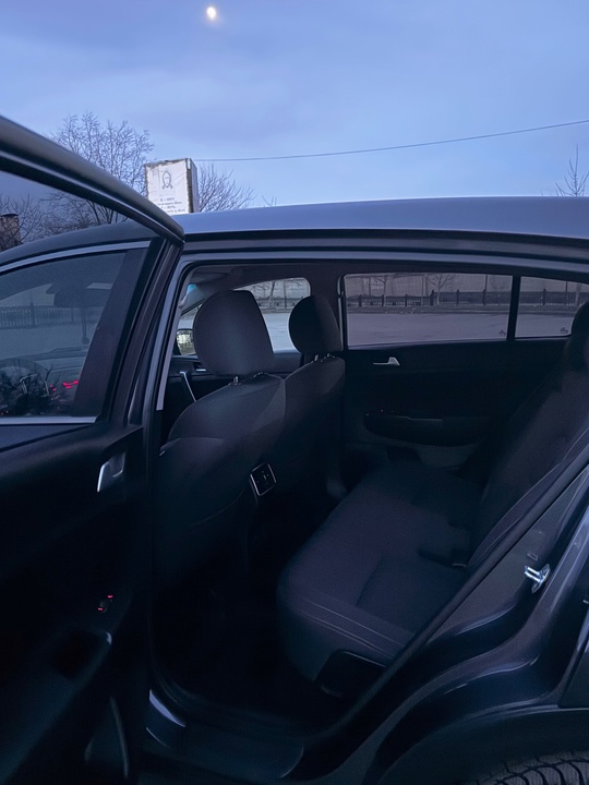 Продам Kia Sportage 2017 в (8)