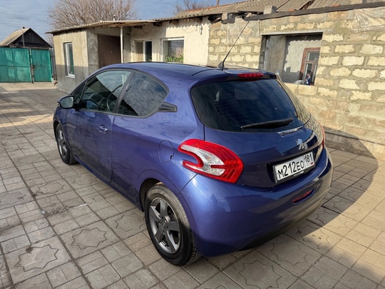 Цена: 700 000₽. +79591906408
Peugeot 208 (1)