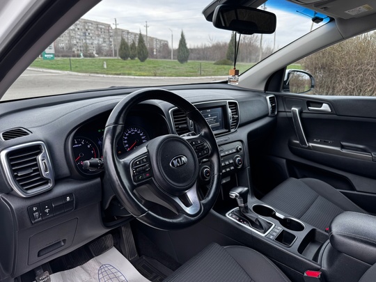 Продам Kia Sportage 2016 в (6)