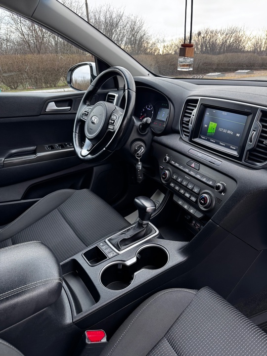 Продам Kia Sportage 2016 в (7)