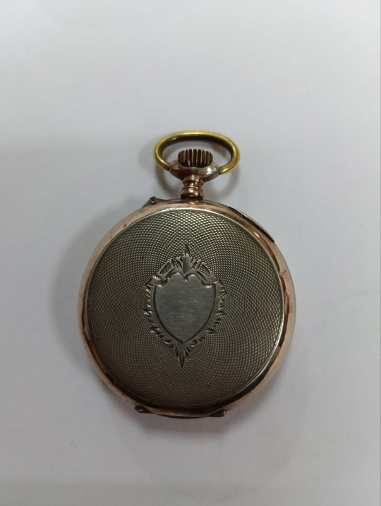 В продаже серебряные карманные часы: (7)