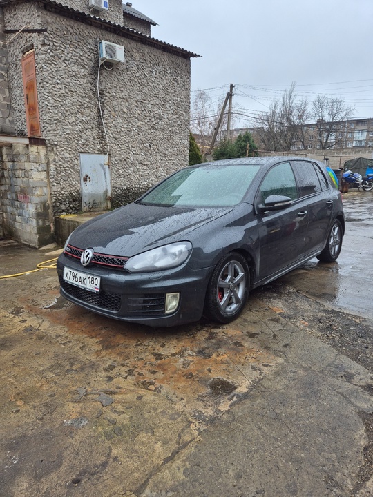 ✅VW Golf GTI

✅Год: 2012
✅Двигатель: 2.0
✅Коробка: