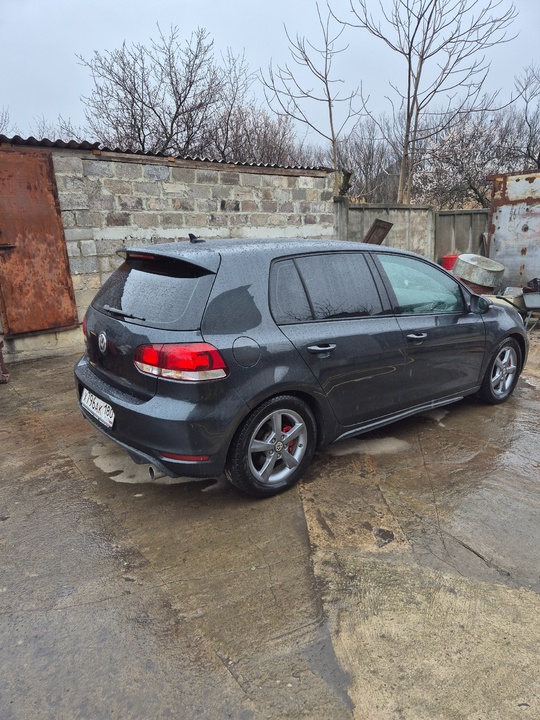 ✅VW Golf GTI

✅Год: 2012
✅Двигатель: 2.0
✅Коробка: (3)