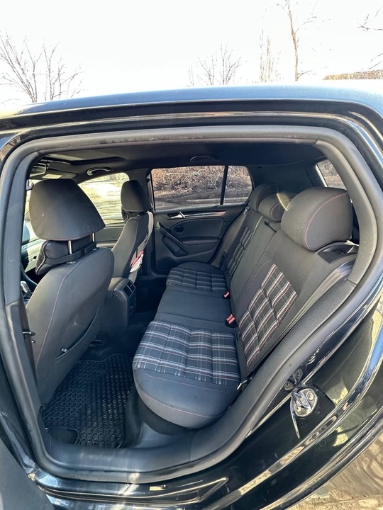 ✅VW Golf GTI

✅Год: 2012
✅Двигатель: 2.0
✅Коробка: (8)
