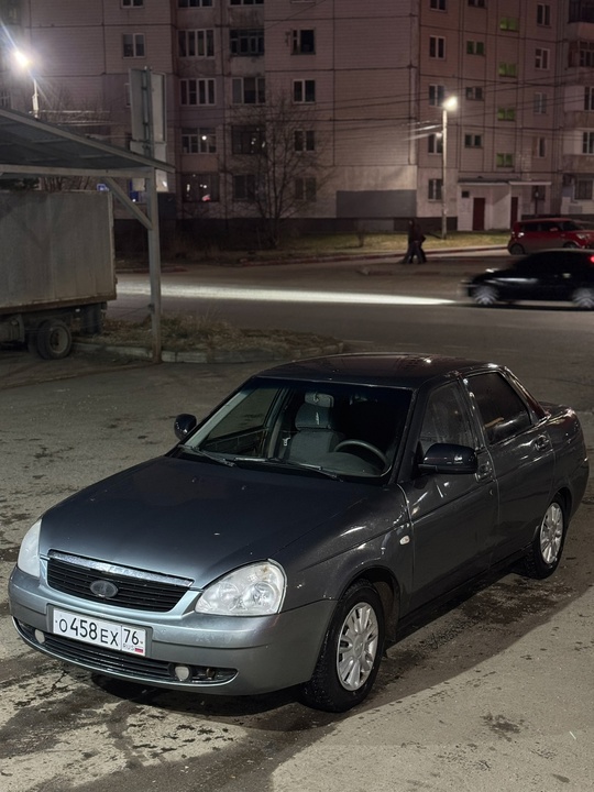 В продаже приора 2011г гур. (1)