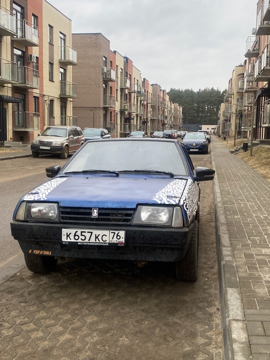 Продам ваз 2109  80 (1)