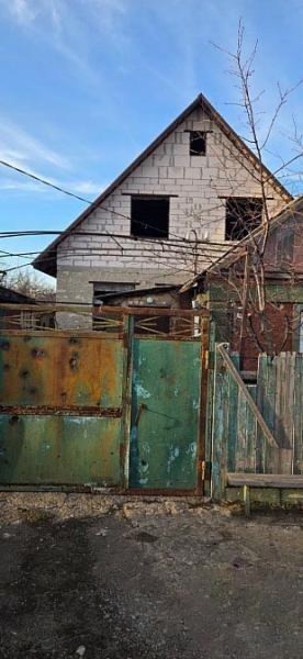 Продается участок с недостроем, ул. (1)