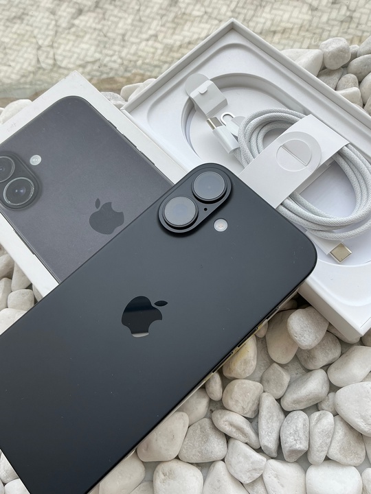 iPhone 16(128)100%акб.цена 59 тыс.Практически новый