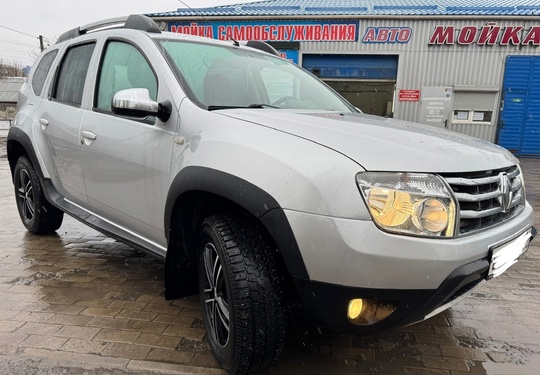 В ПРОДАЖЕ RENAULT DUSTER 2013 (1)