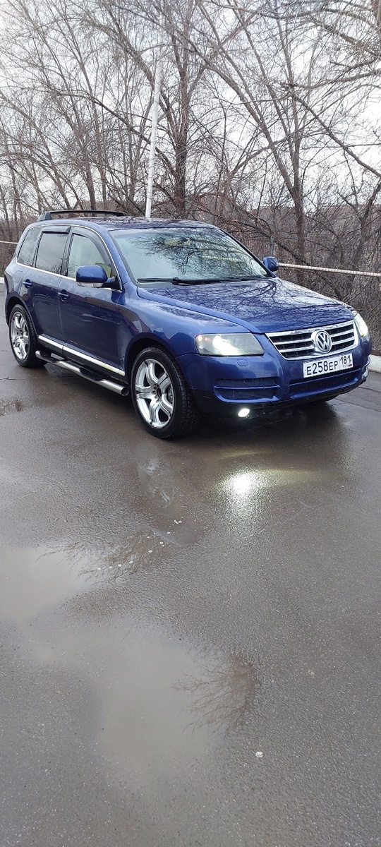 Продам Volkswagen Touareg 2003 год (1)