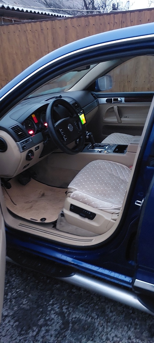 Продам Volkswagen Touareg 2003 год (5)