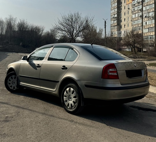 ✅Skoda Octavia 2008 1.6✅
На механике
Пробег (2)