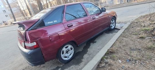 машина в хорошем состоянии, двигатель, (3)